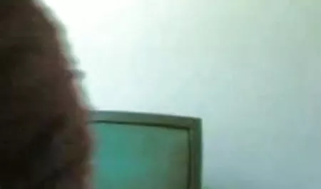 चश्मे में खूबसूरत सेक्सी फिल्म इंग्लिश में वीडियो में लड़की