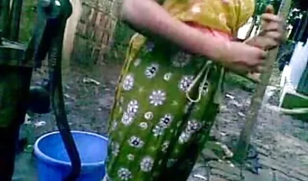 एक जहाज हिंदी फिल्म हिंदी फिल्म सेक्सी पर दो गोलगप्पे फाड़ दिए