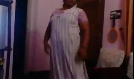 एक लड़की सेक्सी पिक्चर सेक्सी पिक्चर सेक्सी के साथ रूसी गुदा