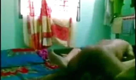 लड़का बार में गया और लड़की हिन्दी मे सेक्सी फिल्म को गांड में समा गया