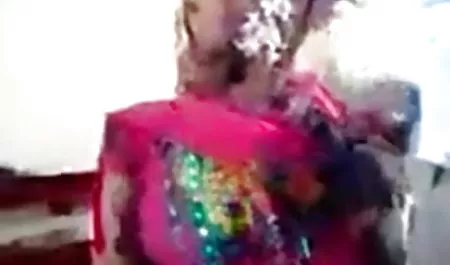 एक प्यारा गोरा के साथ गहरा सेक्स सेक्सी फिल्म दे दे वीडियो में