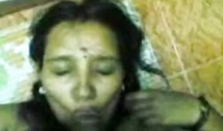 मादा केसर सेक्सी फिल्म सेक्सी वीडियो में तेल भरा