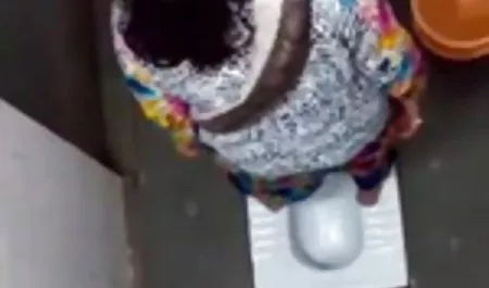 एक खिलौने के सेक्सी फिल्म फुल साथ लड़की को बदल दिया