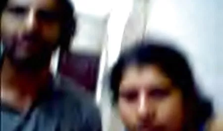 शावर में हिंदी फिल्म अरे सेक्सी सौंदर्य