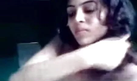 एक नए घर में सेक्सी सेक्सी फिल्म मुल्लातो और एशियाई