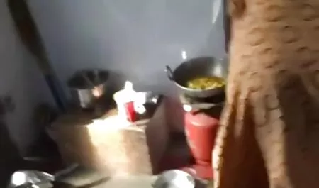 दो दो के लिए सेक्स सेक्सी फिल्म हिंदी में साड़ी वाली