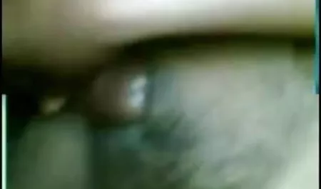 जूलिया लूसिया ने सेक्सी फिल्म हिंदी में सेक्सी फिल्म हिंदी में एक भावुक कुत्ते के साथ उसकी बिल्ली को फंसाया
