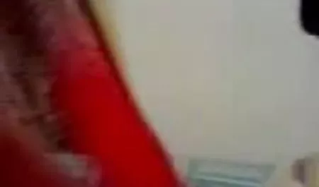 प्रकृतिवादी की एक इंग्लिश पिक्चर दिखाइए सेक्सी प्रेमिका है
