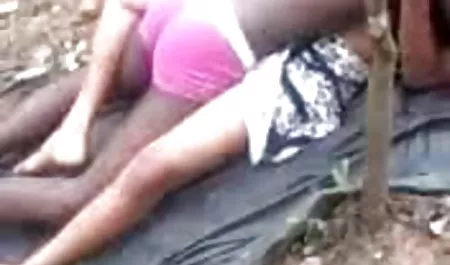कपल को क्लीन सेक्स पसंद होता हिंदी में सेक्सी मूवी है