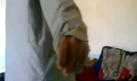 चश्मा एक blowjob बनाता हिंदी फिल्म सेक्सी बताओ है