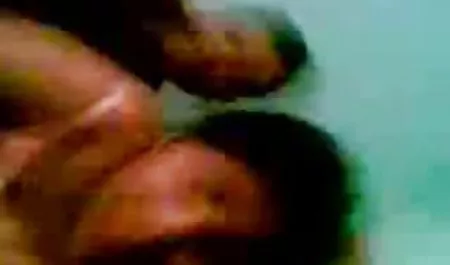 कुत्ते की शैली में वीडियो हिंदी फिल्म सेक्सी घूर रही रूसी लड़की