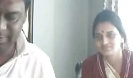 अवा ने एक हॉट आदमी को चोद सेक्सी फिल्म वीडियो चाहिए दिया