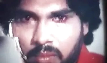 उसके सेक्स हिंदी फुल मूवी नंगे रूप ने उसे पागल कर दिया!