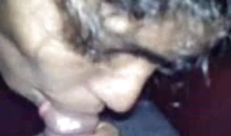 पिछवाड़े में दो समलैंगिकों ने मस्ती मूवी सेक्सी हिंदी की