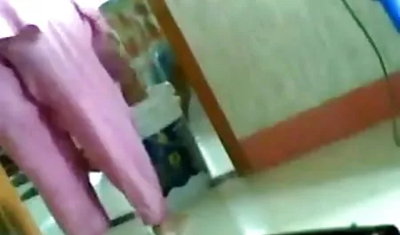 सभी दरारों में खिसक रहा सेक्सी फिल्म चाहिए सेक्सी है