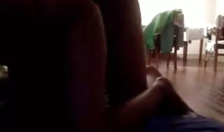 उसका मुर्गा प्रेमिका के छोटे स्तन के सेक्स पिक्चर मूवी सेक्स लिए बनाता है