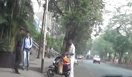ग्राहकों के हिंदी सेक्सी वीडियो फुल मूवी लिए हूक बन गया