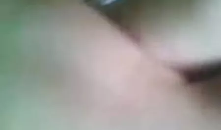 एक हिंदी सेक्सी फिल्म सुपरहिट प्रसिद्ध निर्देशक के साथ एक कास्टिंग में अनुभवहीन एशियाई