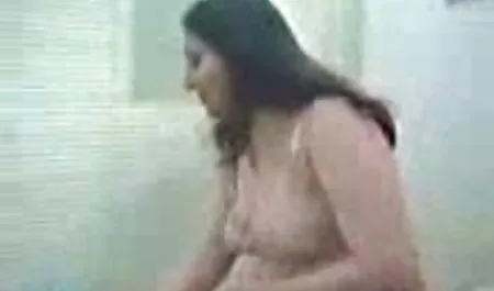 आज्ञाकारी प्रेमी हिन्दी फिल्म सेक्सी