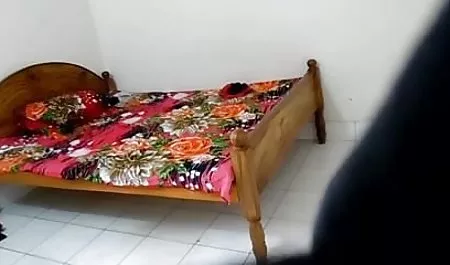 रेडहेड पेनी पैक्स एक बड़ा डिक की सवारी करता सेक्सी फिल्म दिखाओ हिंदी है