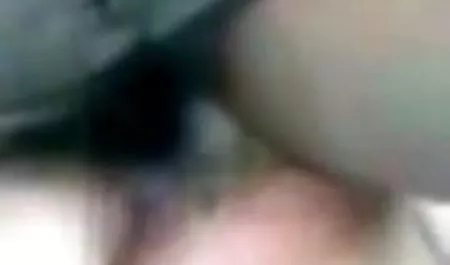 कैसिडी रयान मालिश सेक्सी वीडियो में हिंदी मूवी थरथानेवाला के साथ