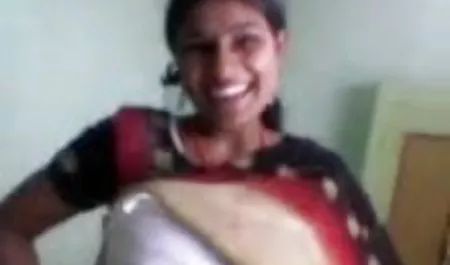 डॉक्टर सेक्सी फिल्म हिंदी में वीडियो को बदल दिया और संतुष्ट हो गया