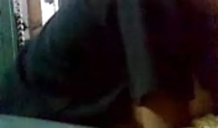 चोर को फीनिक्स मैरी की चूत हिंदी में सेक्सी पिक्चर फिल्म मिलती है
