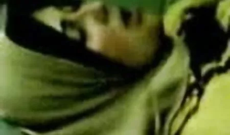 लेडी एक सेक्स मशीन से cums हिंदी सेक्सी फिल्म दिखाएं