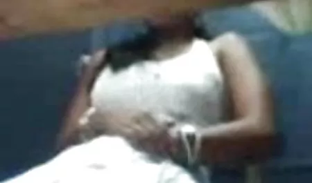 यूरोपीय लोगों ने हिंदी पिक्चर हिंदी पिक्चर सेक्सी किराए के अपार्टमेंट में एक तांडव का मंचन किया