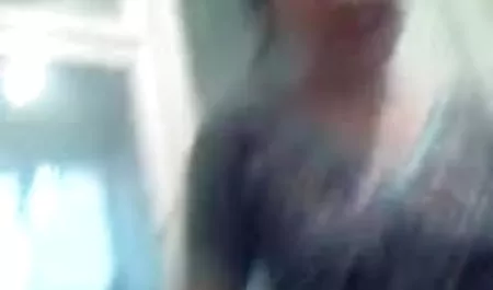 सार्वजनिक कपड़े धोने में कार्ले हिंदी में सेक्सी वीडियो मूवी ग्रे गड़बड़ हो जाता है