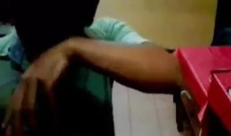 उन्होंने स्नान किया हिंदी में फिल्म वीडियो सेक्सी और कुंवारी कन्याओं को भोजन कराया