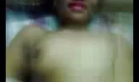 लड़कियां एक साथ दो लड़कों के साथ सेक्स क्यों पसंद करती हिंदी भोजपुरी फिल्म सेक्सी हैं?