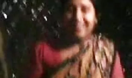 मुख्य बात मालिश से शुरू करना है सेक्स वीडियो वाली फिल्म