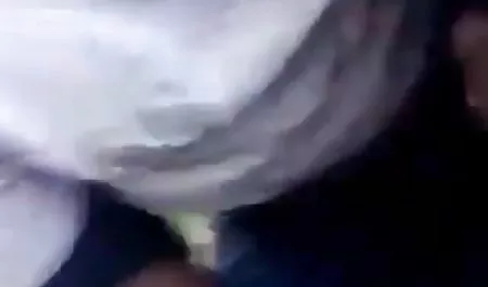 स्वीट एलिना वेस्ट खुद पर उंगली हिंदी फिल्म दिखाएं सेक्स उठाने की कोशिश करती है