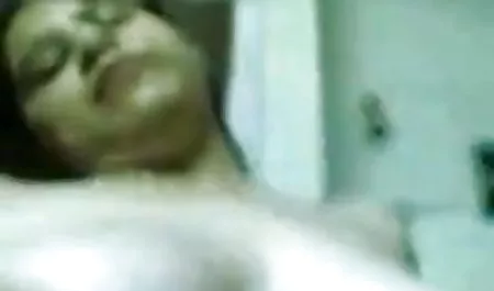 काम मुँह और मीठी चूत मद्रासी सेक्सी फिल्म