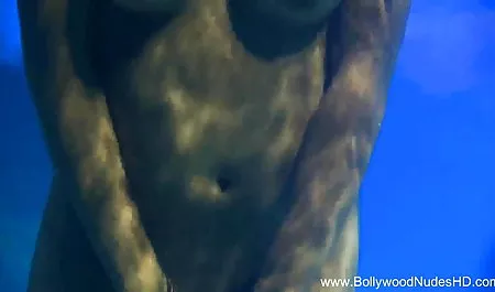 एक मद्रासी सेक्सी पिक्चर चाहिए जापानी प्रेमिका के लिए परिष्कृत पेटिंग