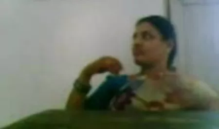 रिको मजबूत एशियाई हथौड़ा हॉलीवुड की सेक्सी बीएफ फिल्म