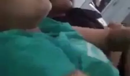 जंगल में छोटा घर, भूरे बालों वाली, गोरा हिंदी फिल्म सेक्सी वीडियो और डिक
