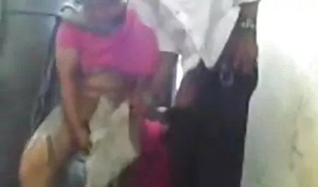 उसकी हस्तमैथुन के बाद एक सदस्य के साथ लिली लेन सेक्सी हिंदी फीचर फिल्म खुश